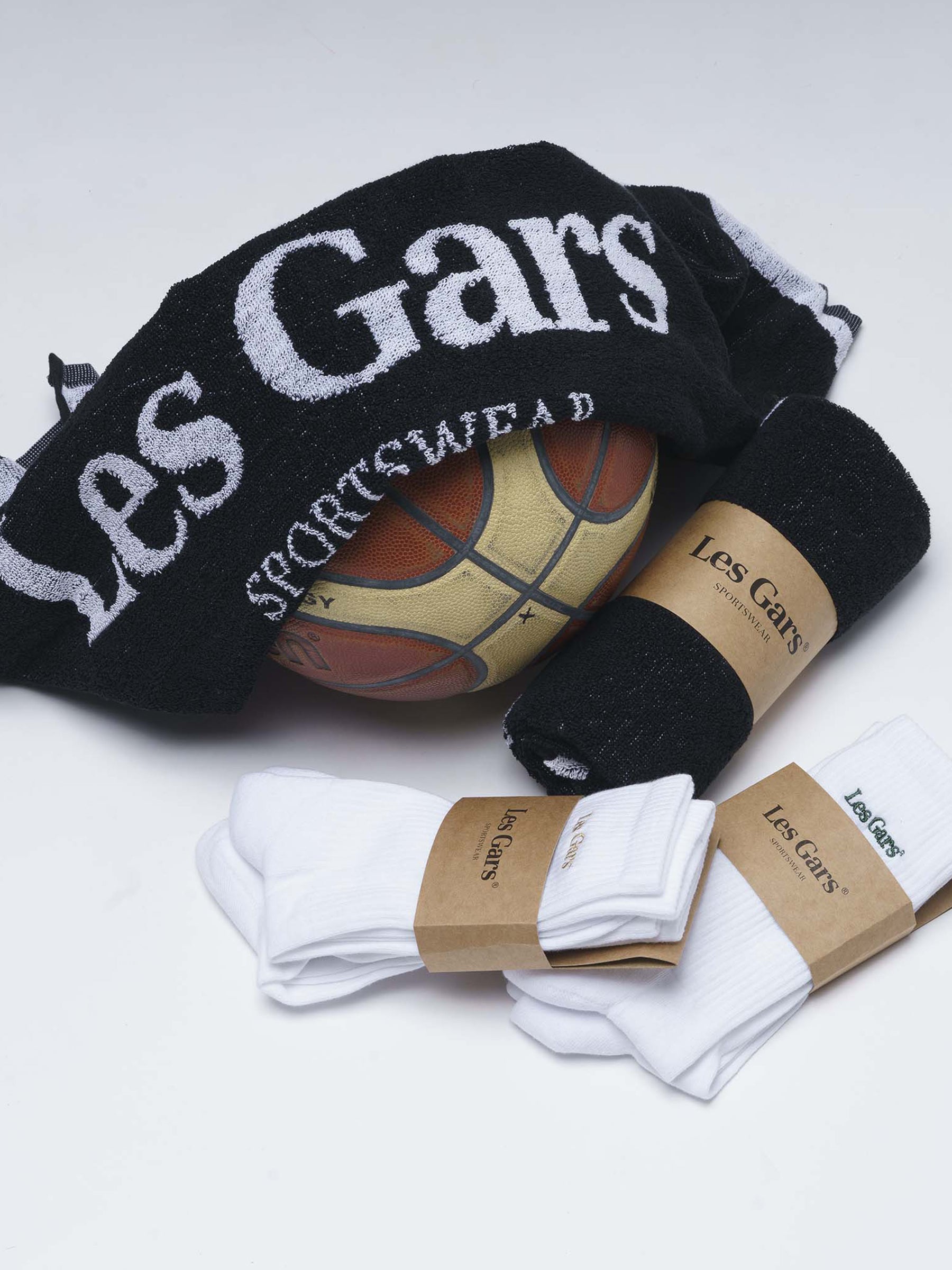 ICONIC SWEAT TOWEL