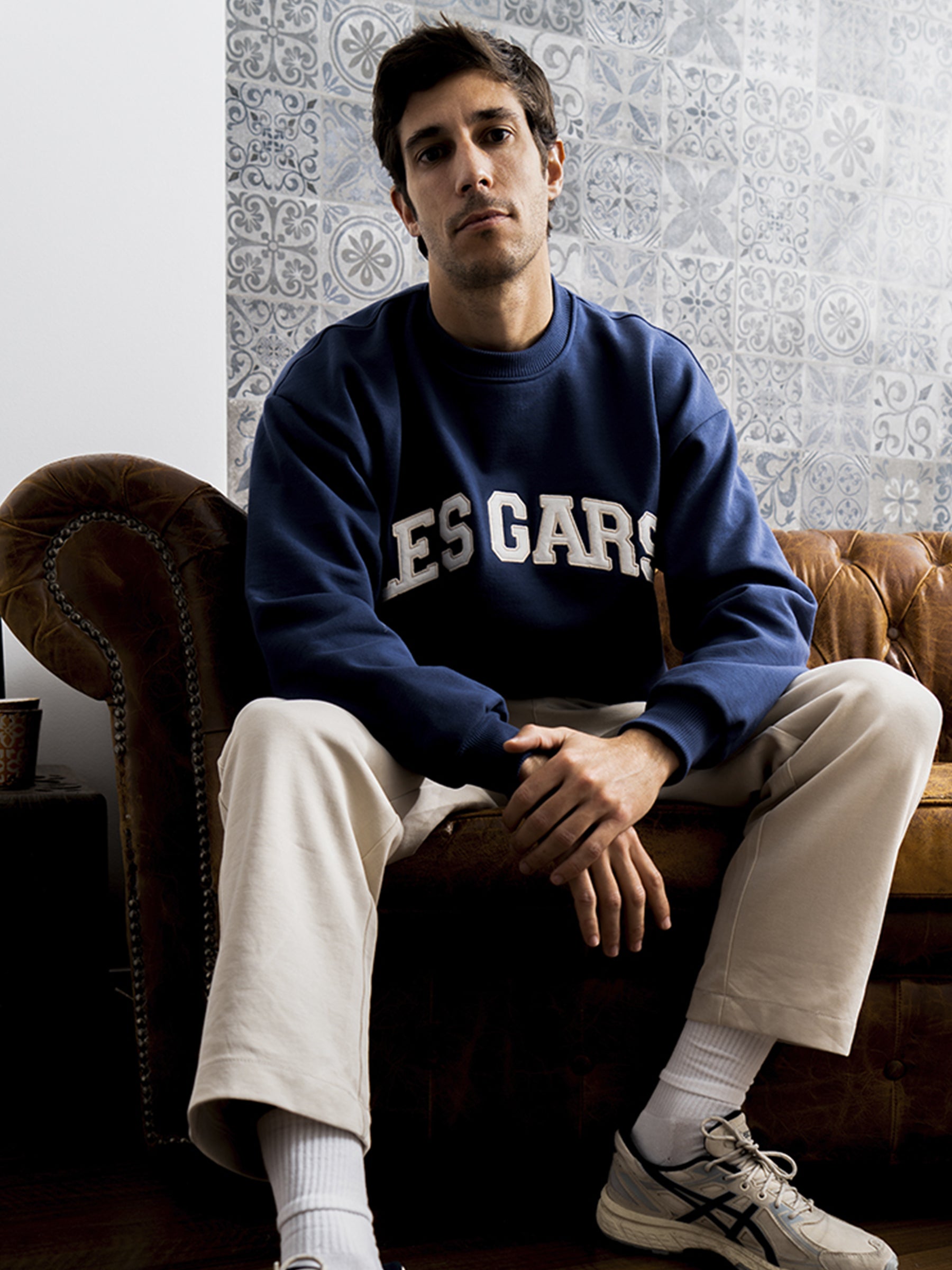 VARSITY CREWNECK - NAVY BLUE